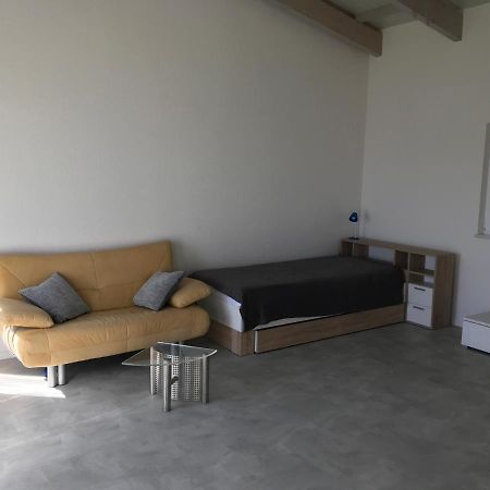 Neurieder Unterkunft Neuried  ภายนอก รูปภาพ