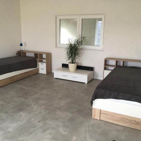 Neurieder Unterkunft Neuried  ภายนอก รูปภาพ